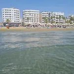 Alex 51 Apartament *