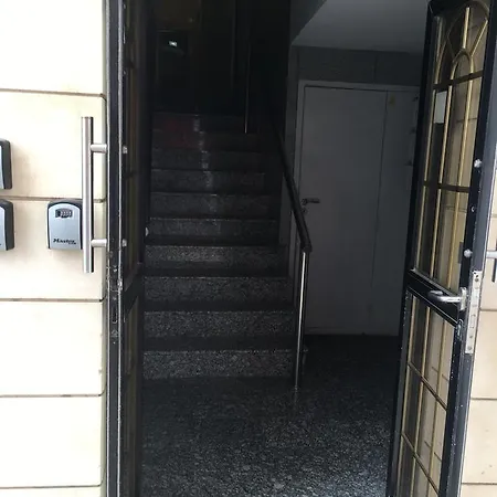 Alex 51 Apartman Lárnaka